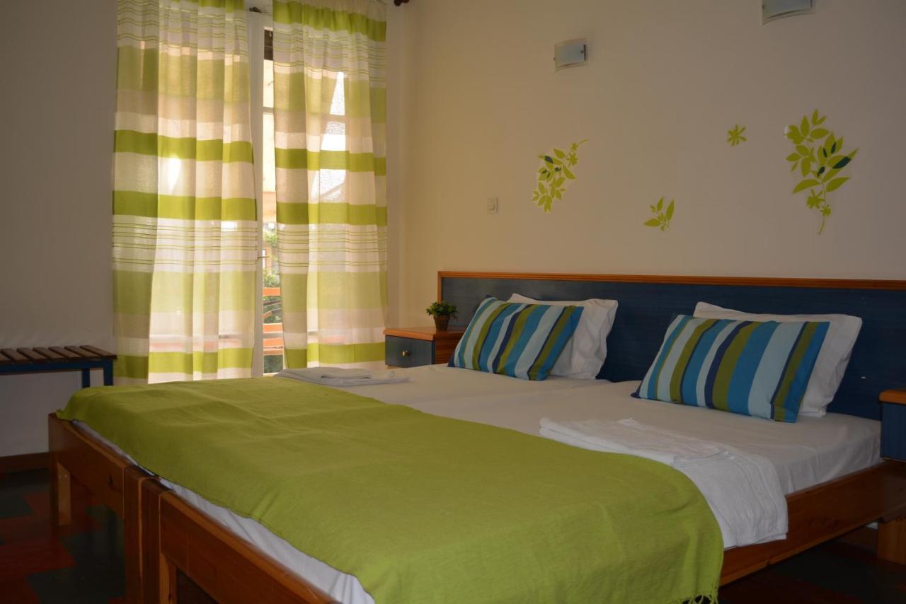 Dimitra Hotel Kamena Vourla Buitenkant foto