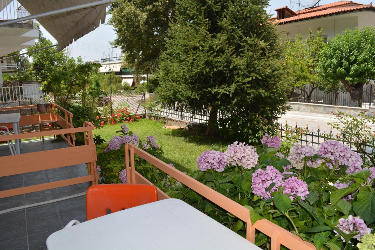 Dimitra Hotel Kamena Vourla Buitenkant foto