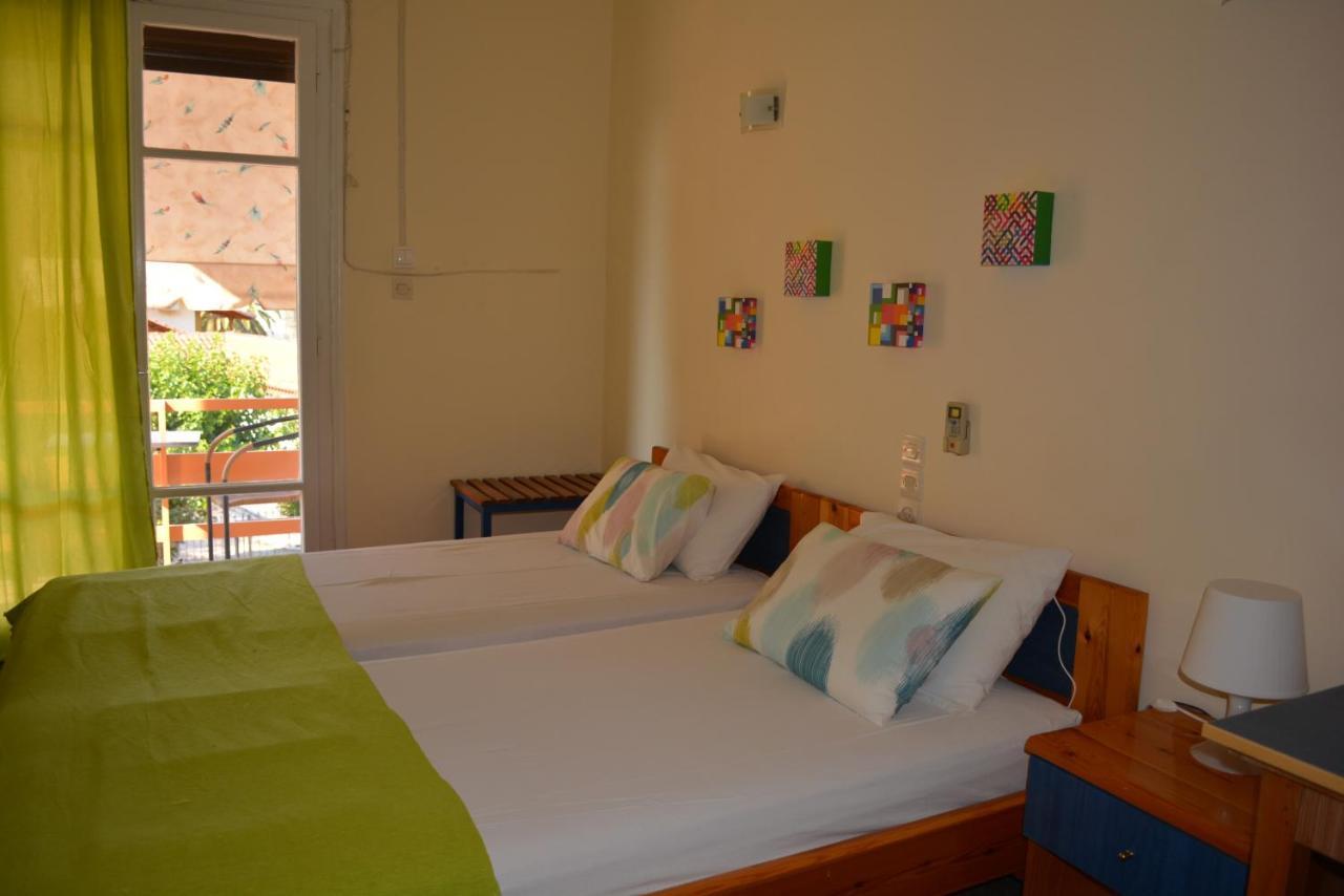 Dimitra Hotel Kamena Vourla Buitenkant foto
